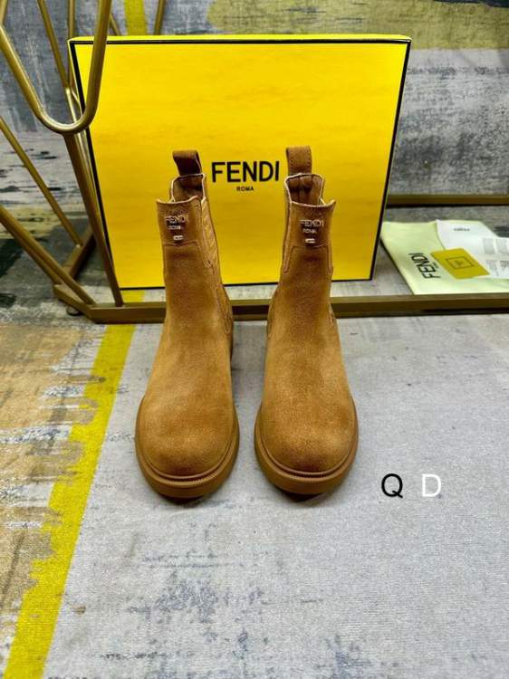 Picture of Fendi Shoes _SKUFendisz35-40GDT11024788